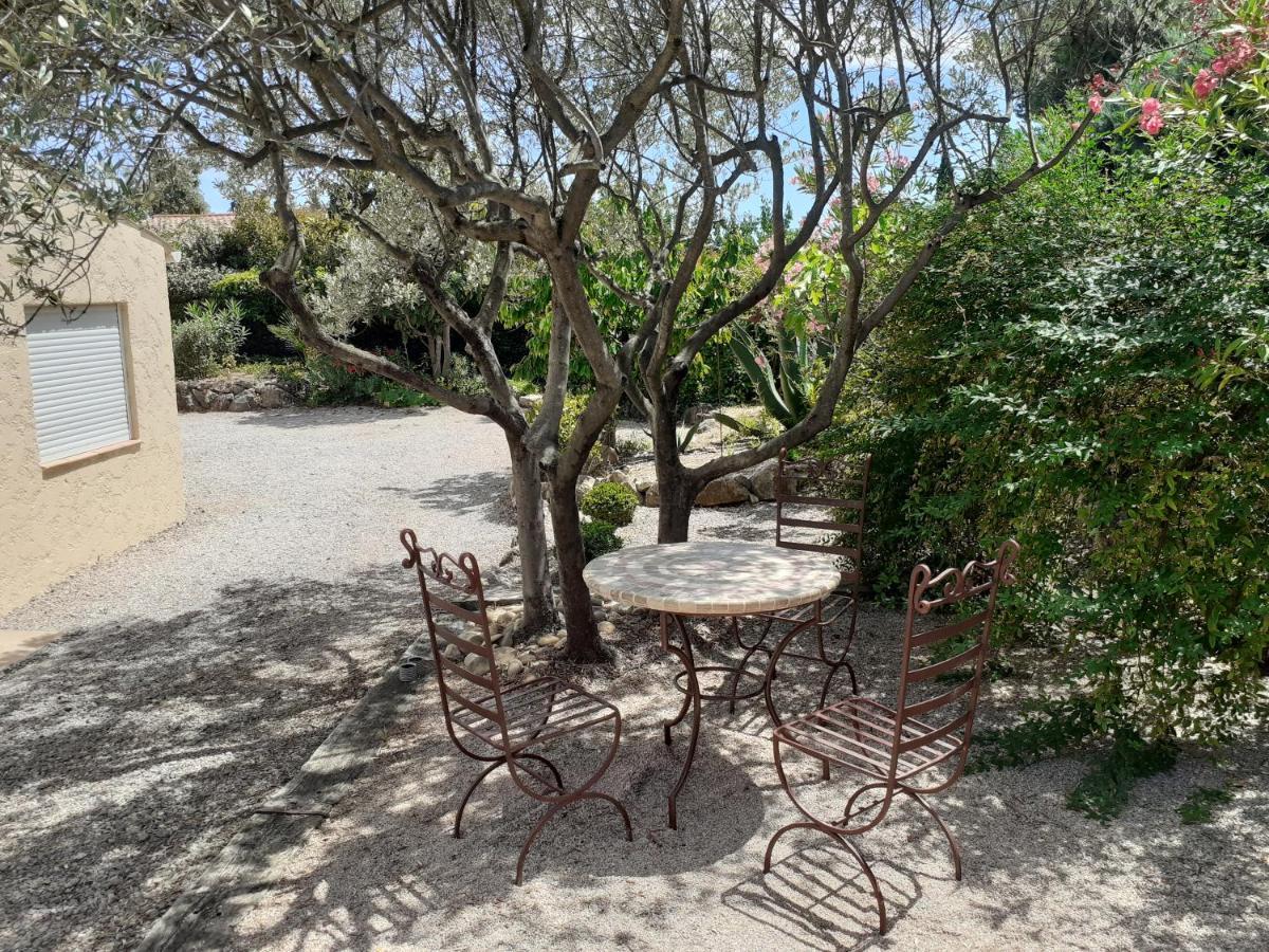 Gite Provencal Independant Avec Piscine Chauffee : Le Suy Bien Flayosc Экстерьер фото