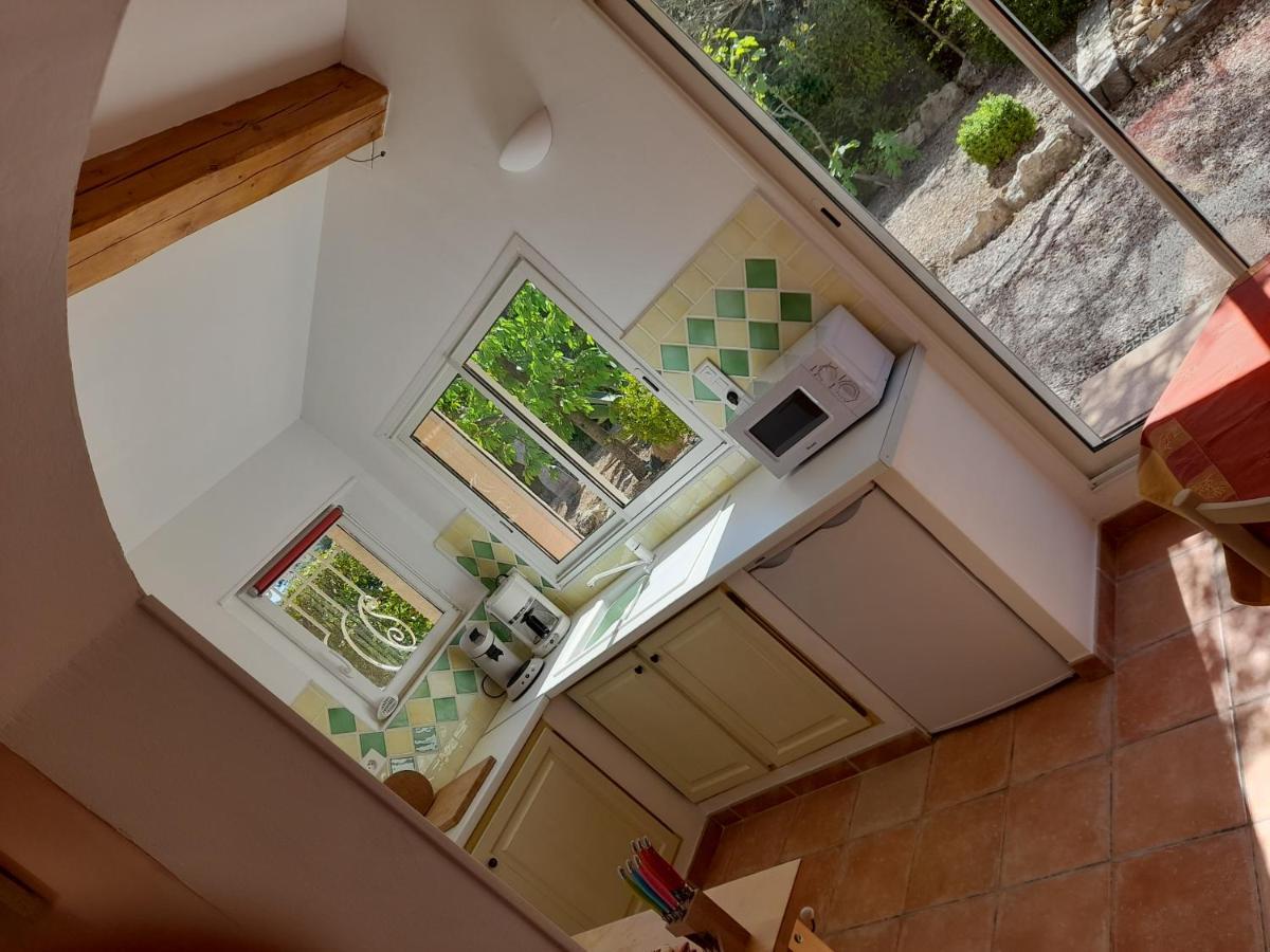 Gite Provencal Independant Avec Piscine Chauffee : Le Suy Bien Flayosc Экстерьер фото